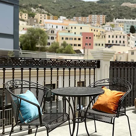 Ultimate Centre Penthouse With Large Terrace - Grand House