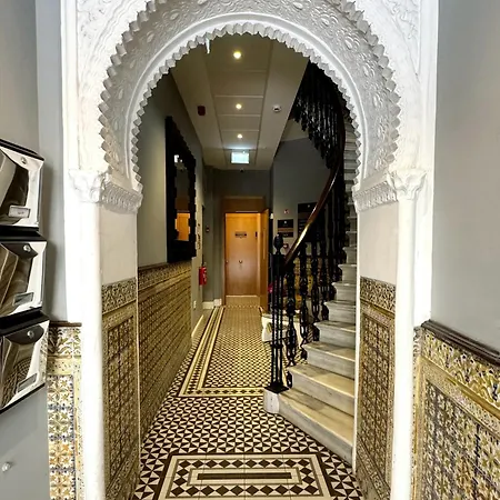 Apartment Ultimate Centre Penthouse With Large Terrace - Grand House *
