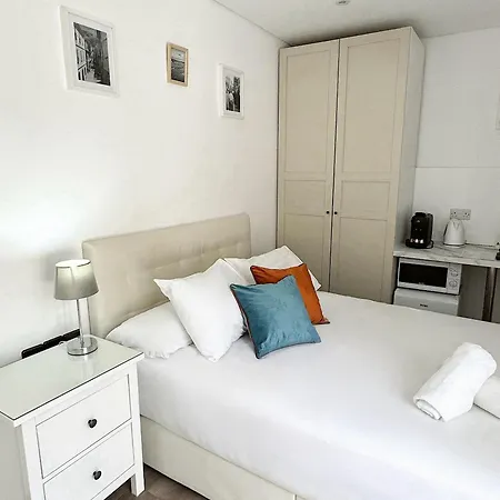 Ultimate Centre Penthouse With Large Terrace - Grand House Apartment *